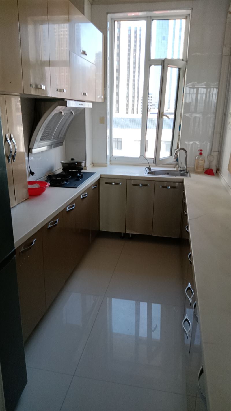 天賜良園小區(qū)樓房出租