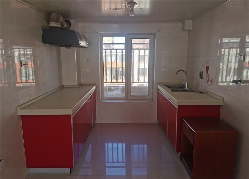 北國(guó)之春六樓帶閣樓售