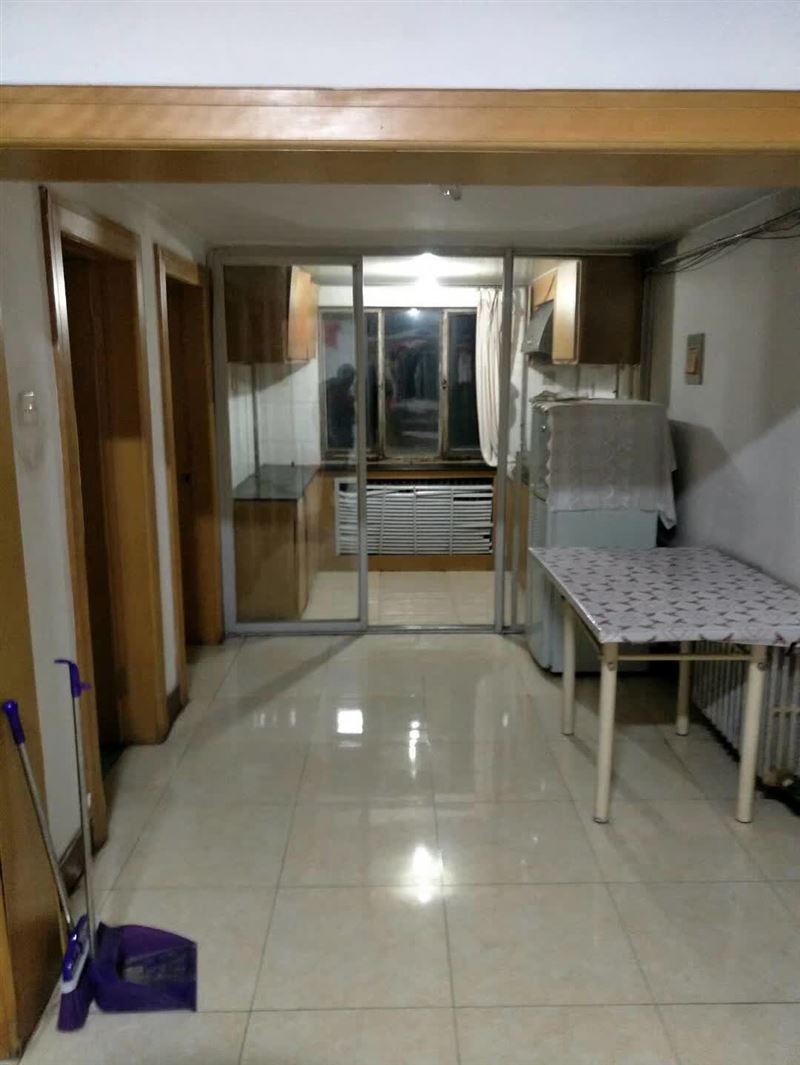 平安西區(qū)7樓78.13平米出售