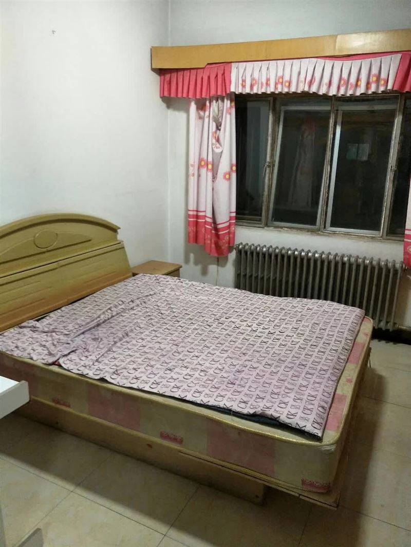 平安西區(qū)7樓78.13平米出售