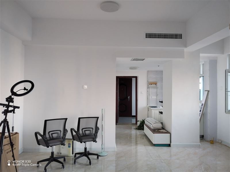 榮升廣場D精裝房出租