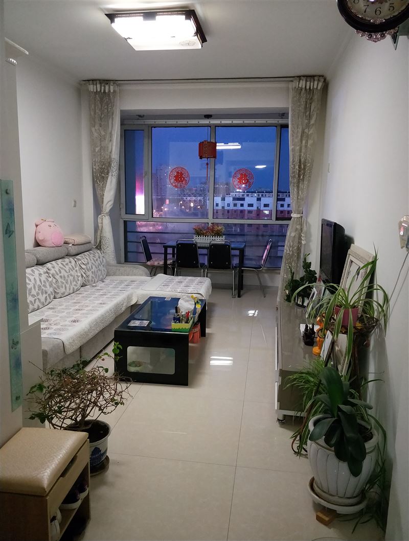 天賜良園小區(qū)房屋出售