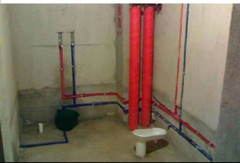 專業(yè)；水暖工，改水改電，修水管修馬桶，修熱水器