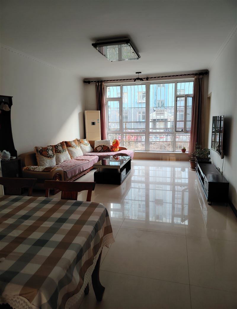 出租交通嘉園一樓90平兩室一廳帶菜園